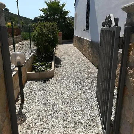 Vila Holidays In In Charming - 5 Vieste